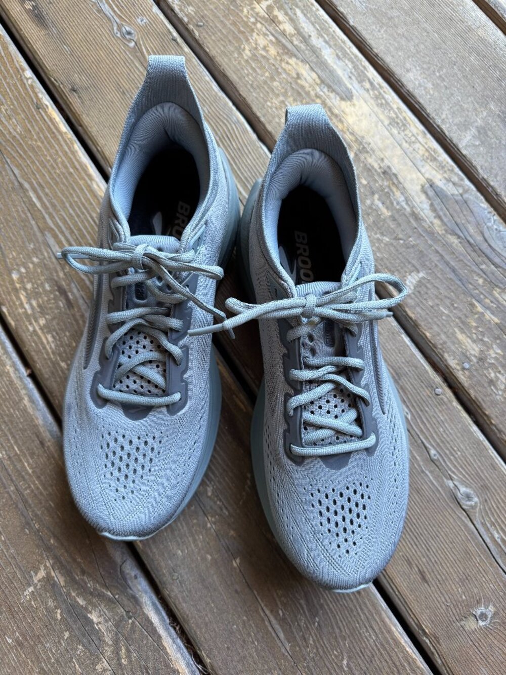 BROOKS Glycerin 23 Running Shoe Gray/Blackened Pearl in Men's 9